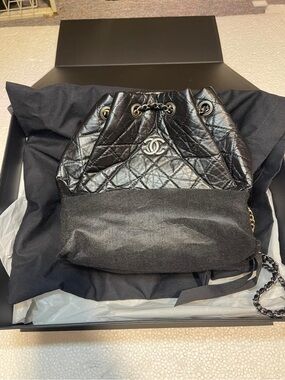 CHANEL Black Quilted Drawstring Chain-Handle Backpack